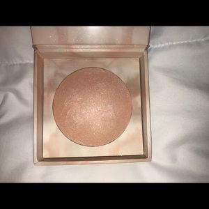 Naked illuminated- Aura